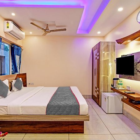 迪卡 Townhouse The Grand Touch & The Royal Touch酒店 外观 照片