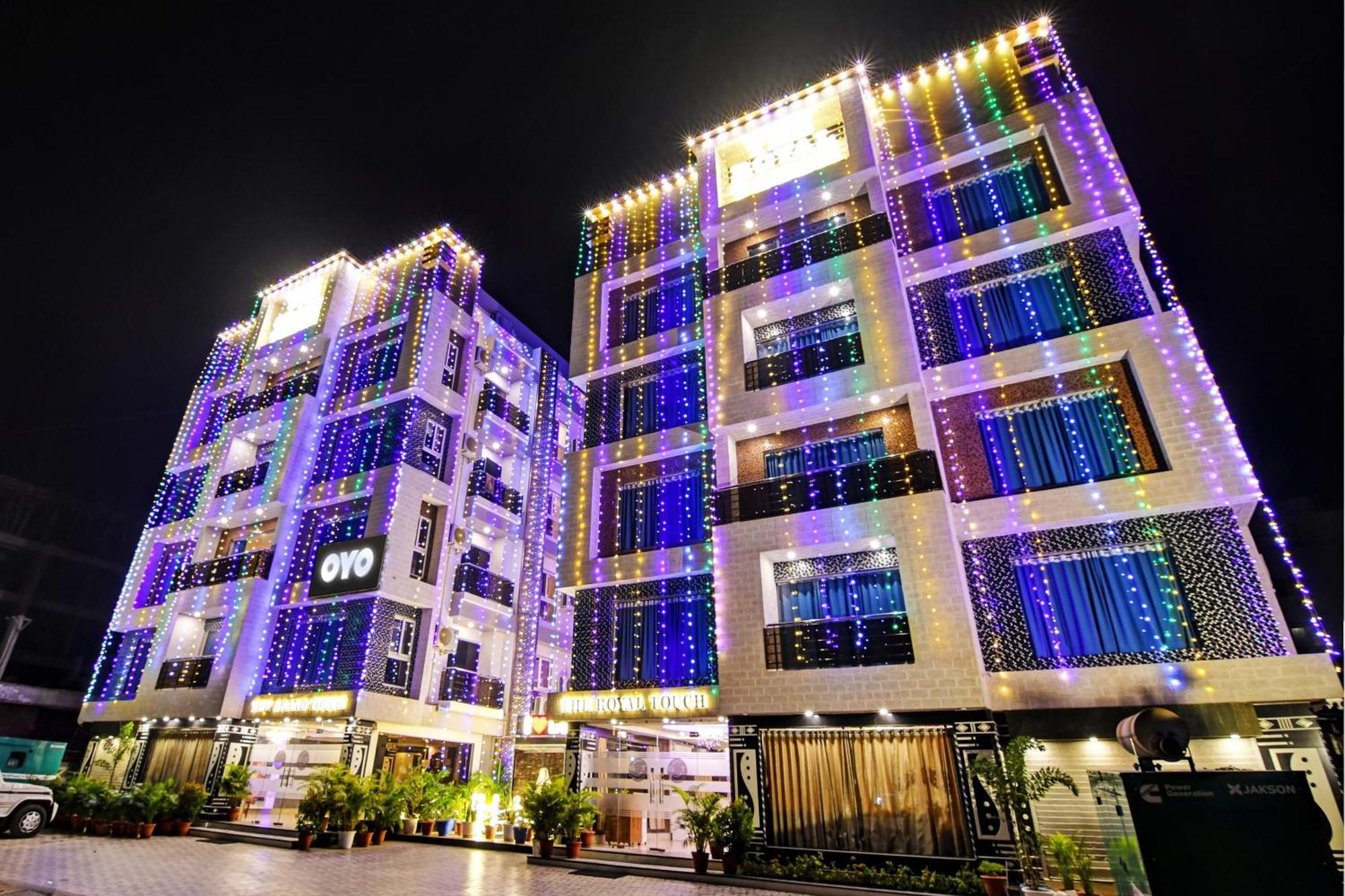 迪卡 Townhouse The Grand Touch & The Royal Touch酒店 外观 照片